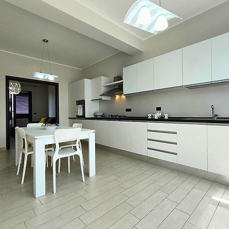 Siracusa Suite, Ac + Wi-Fi + Free Private Parking Сиракузы Экстерьер фото